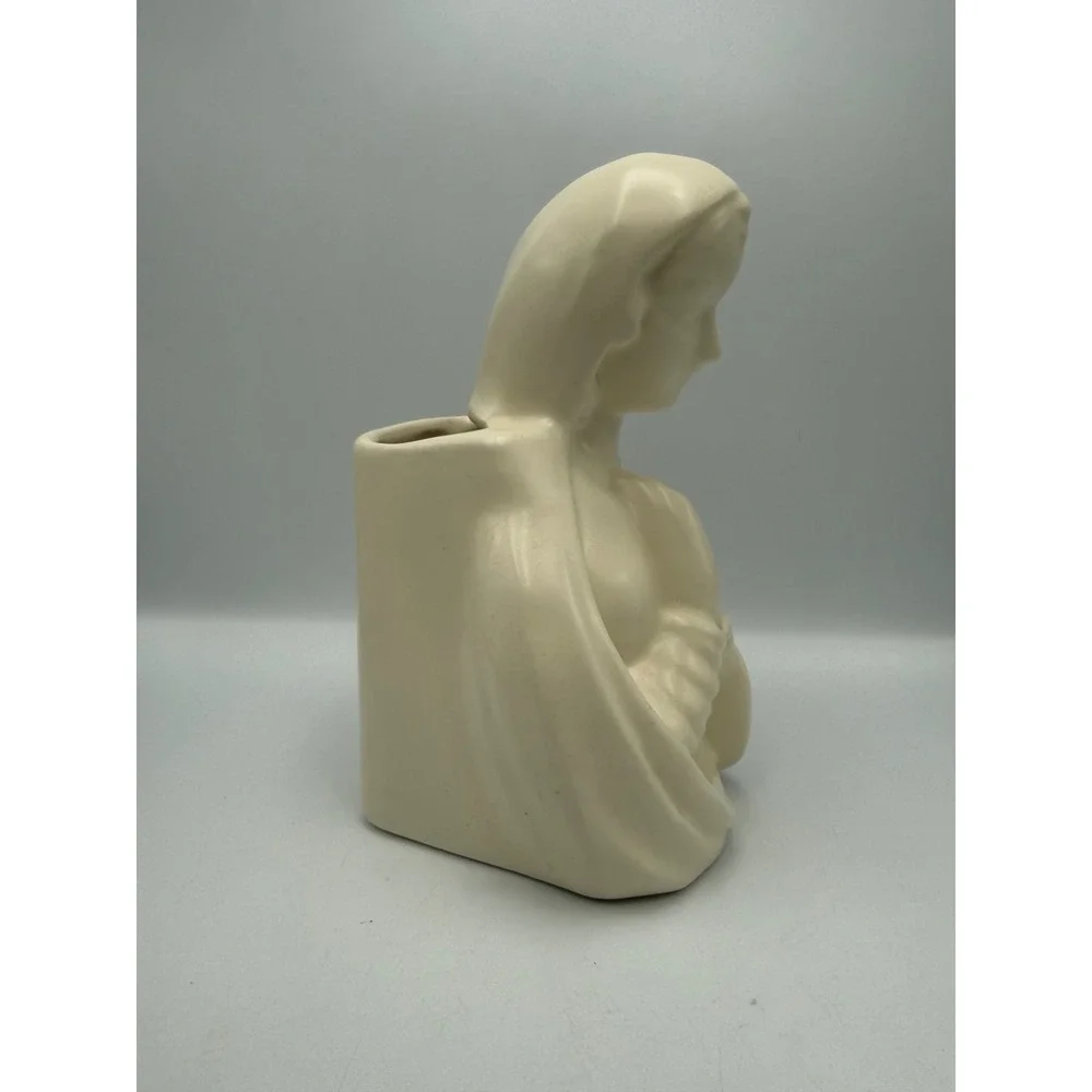 Vintage Ceramic Virgin Mary Planter Madonna Bust Religious Cream Off White 7in